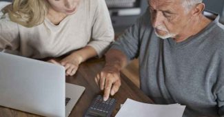 Prime d’activité pour un couple à la retraite : comment calculer le montant exact ? CommentCalculer.fr