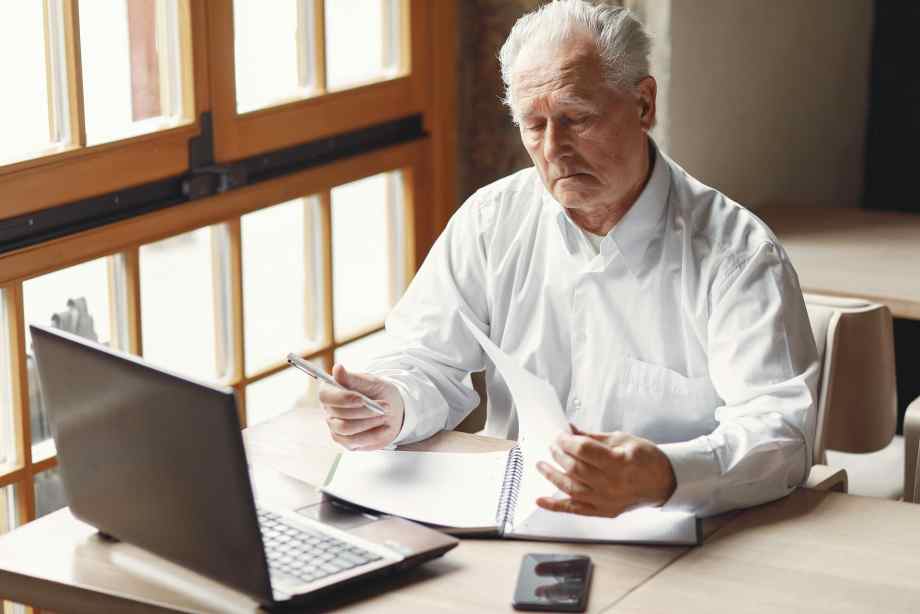 Comment calculer le revenu fiscal de référence à la retraite ?-CommentCalculer.fr